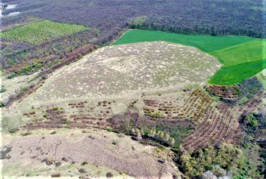 3 Location. Коломацьке городище біля Лозового Яру - фото з аерозйомки, проведеної в межах досліджень минулої весни